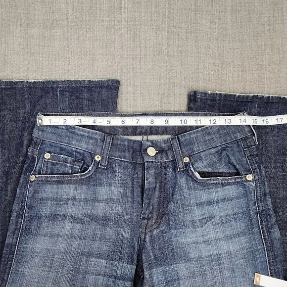7 For All Mankind A Pocket Low Rise Boot Cut Denim Jeans 27 Long. - Picture 9 of 13